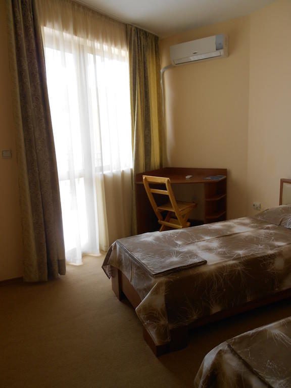Family Hotel Amore ビャラ 部屋 写真